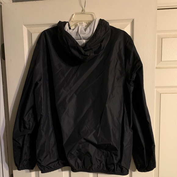 PINK medium black raincoat - Picture 2 of 4